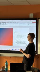 e22b3912-c09b-4c80-8377-fdb82de92e32